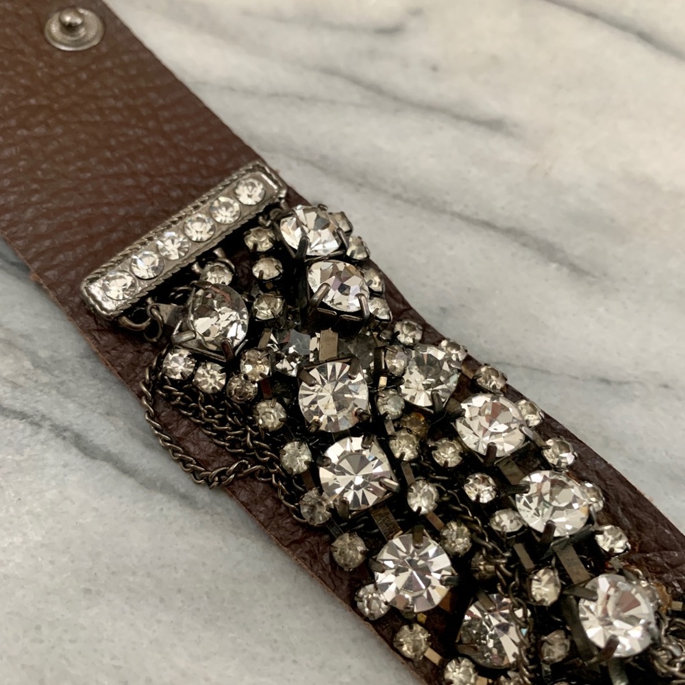 Soft Leather & Crystal Chain Link Layered Snap Bracelet Brown